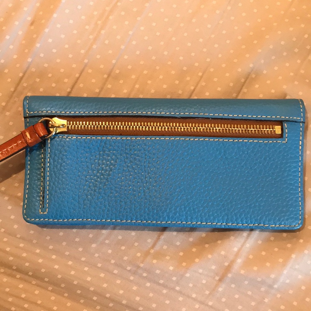 Three brand-name wallets - Picture 6 of 7